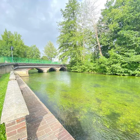 Maison chaleureuse avec un grand jardin La Bonneville Extérieur photo